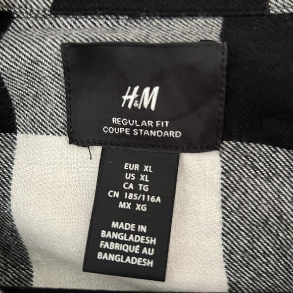 H&M Black and White Casual Button Down Shirt - Picture 3 of 3